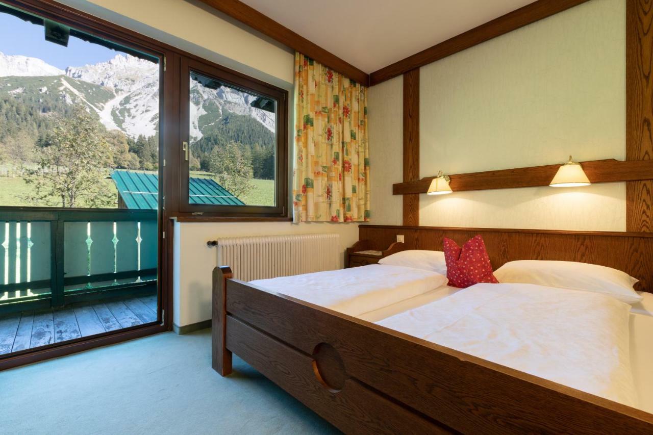 Pension Stoffenbauer Ramsau am Dachstein Extérieur photo